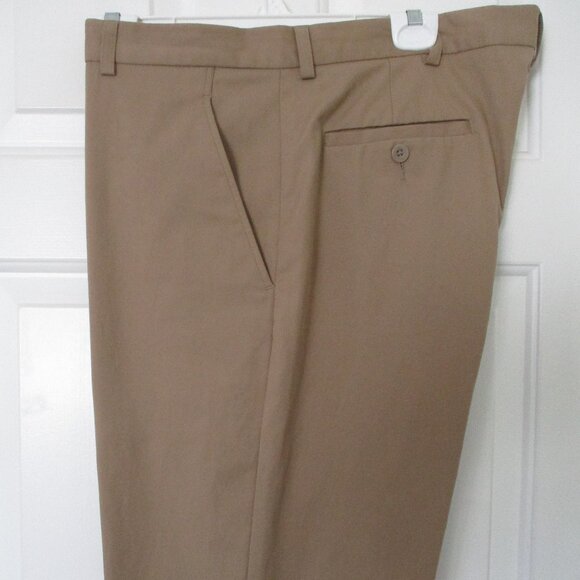Kenneth Cole Reaction Mens Flat Front Tan Stretch Dress Slacks NWOT-Size 38Wx30L - Picture 1 of 3